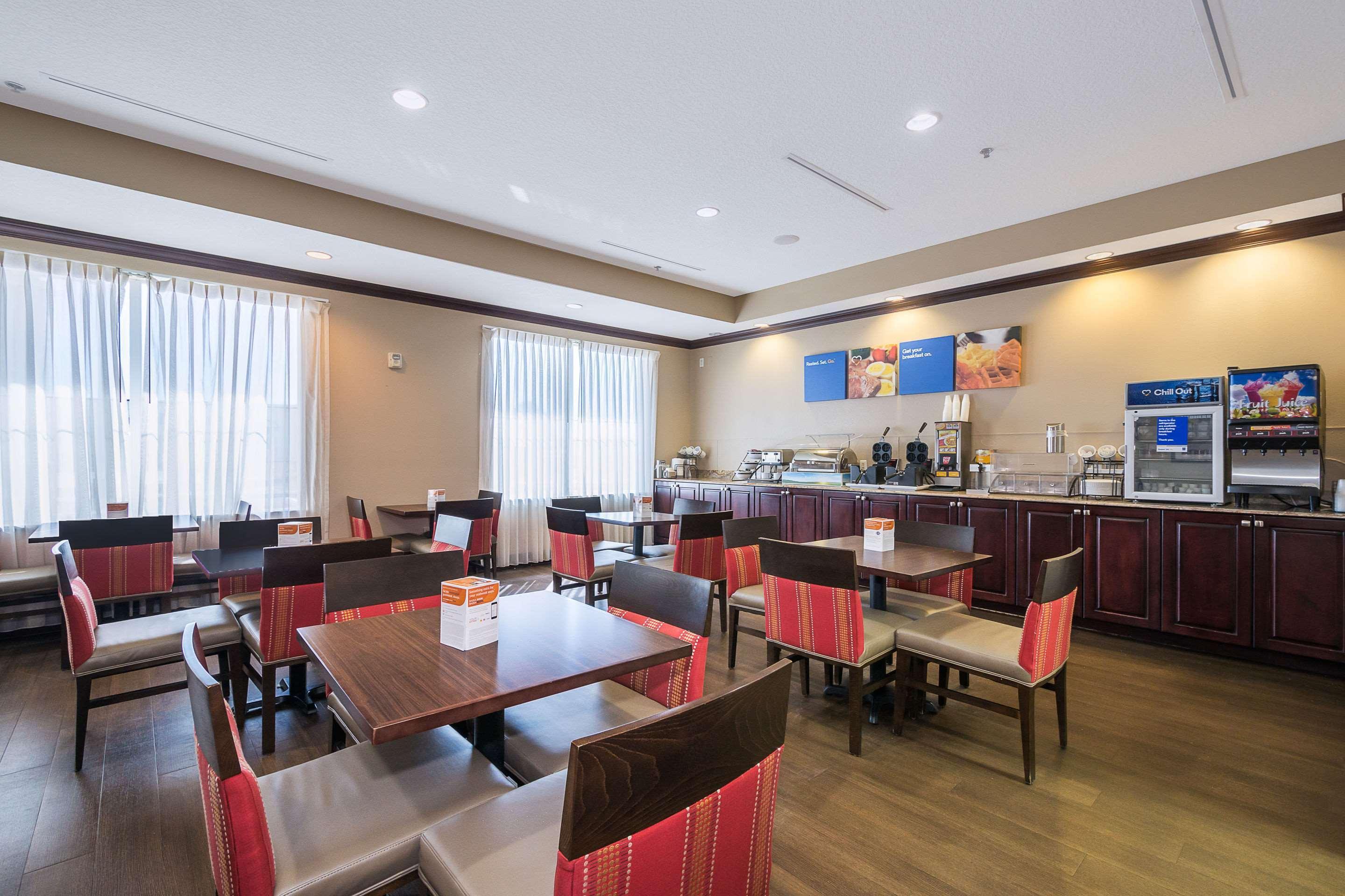 Comfort Inn & Suites Maingate South Ντάβενπορτ Εξωτερικό φωτογραφία